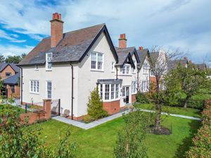 Photo 23- click for photo gallery